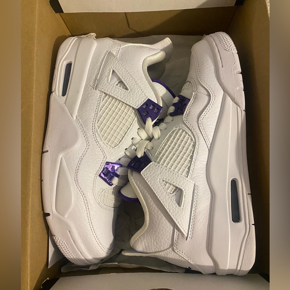 Air Jordan 4 Retro (GS) Purple Metallic
